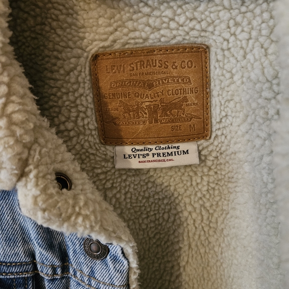 Levis women's Jacket - Picture 3 of 8